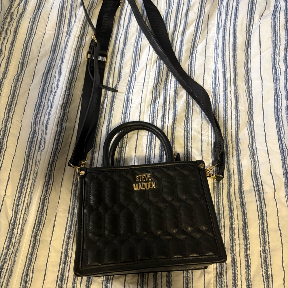 Steve Madden Black Quilted Crossbody Bag